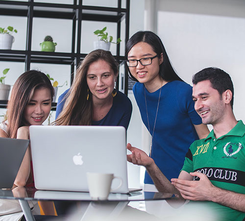 محیط کاری شرکت حسابداری یزدان